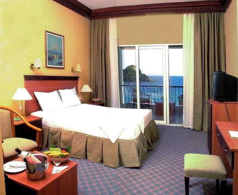 Green Platan Club Hotel&Spa 말마리스 외부 사진